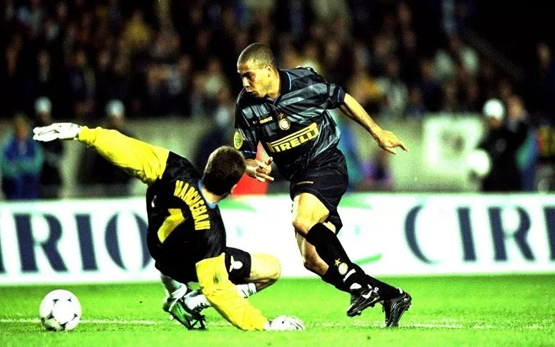 Tên thật của Ronaldo béo và lịch sử đằng sau cái tên huyền thoại